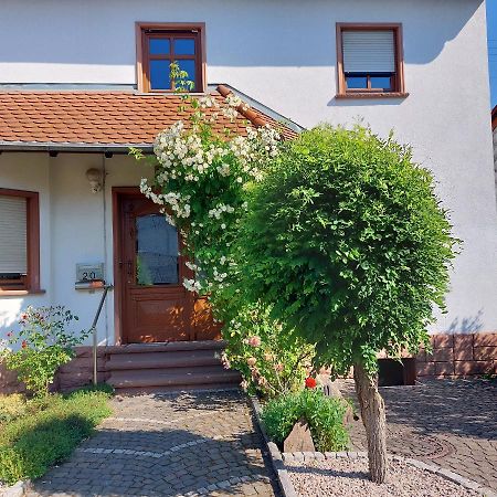 Apartamento Wolfi Sankt Wendel Exterior foto